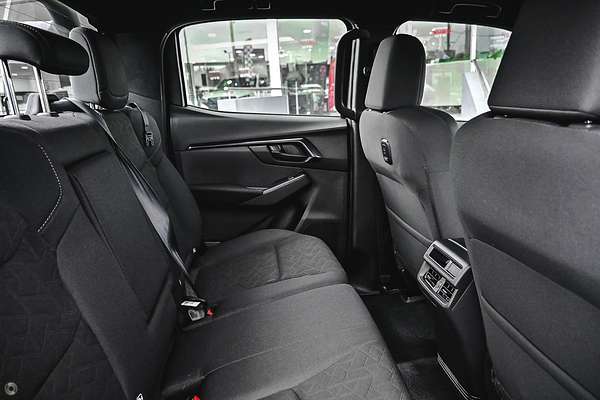 2025 Isuzu D-MAX X-RIDER 4X4