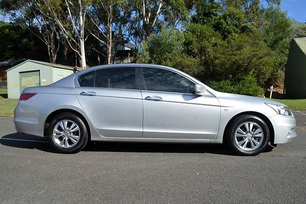 2013 Honda Accord VTi 9th Gen