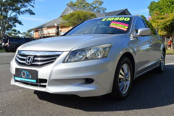 2013 Honda Accord VTi 9th Gen