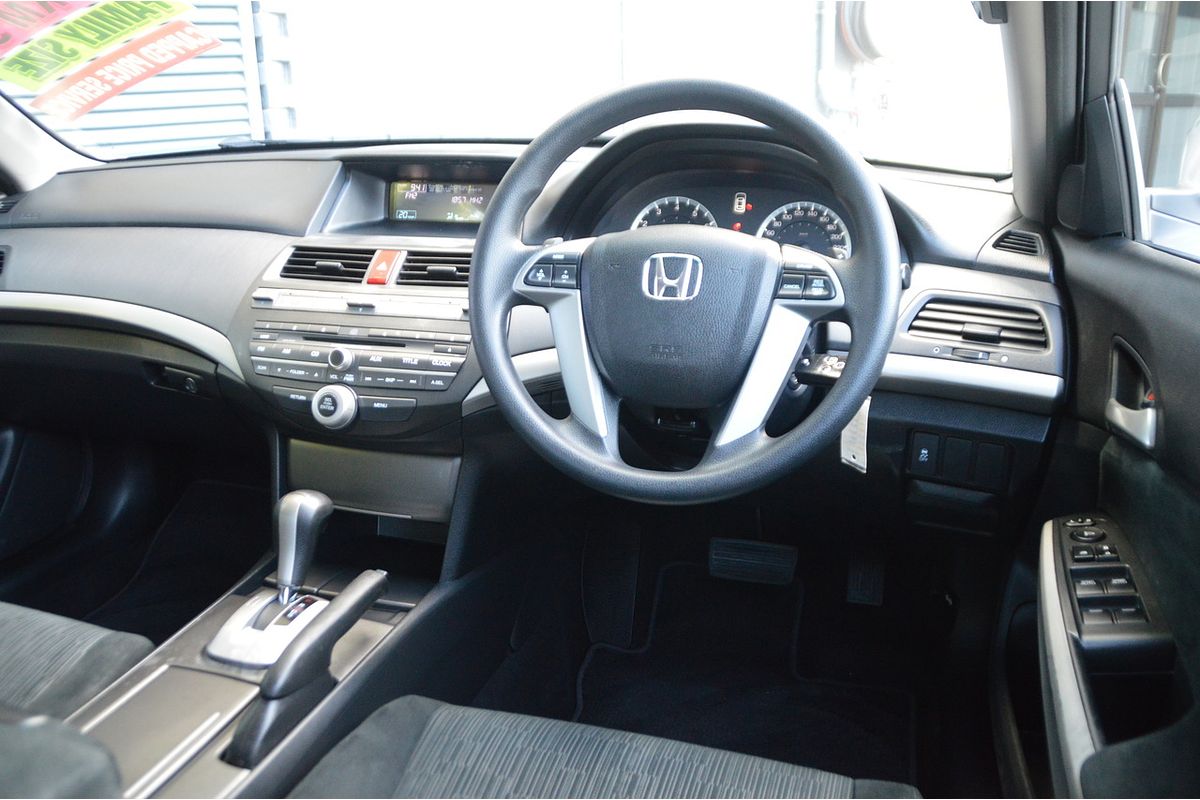 2013 Honda Accord VTi 9th Gen