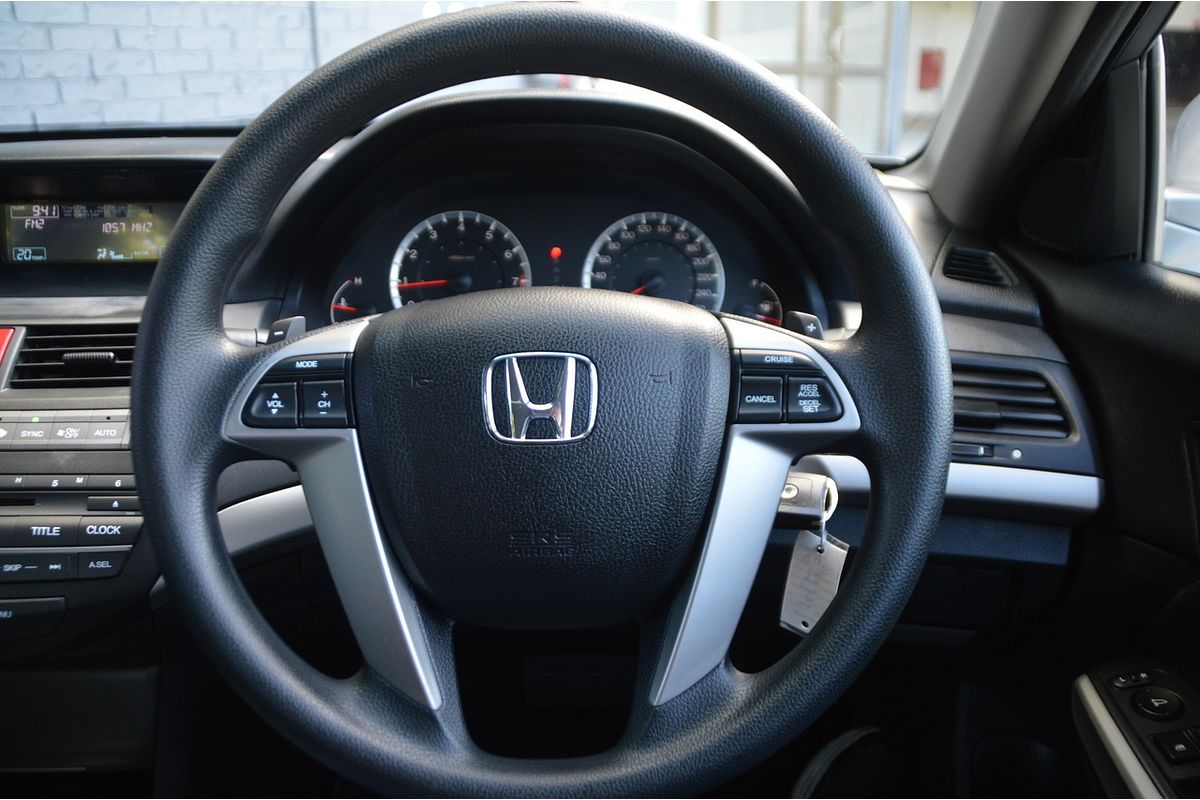 2013 Honda Accord VTi 9th Gen