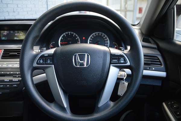2013 Honda Accord VTi 9th Gen