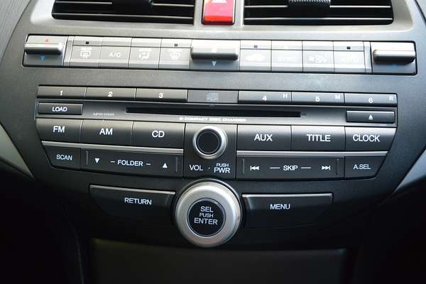 2013 Honda Accord VTi 9th Gen