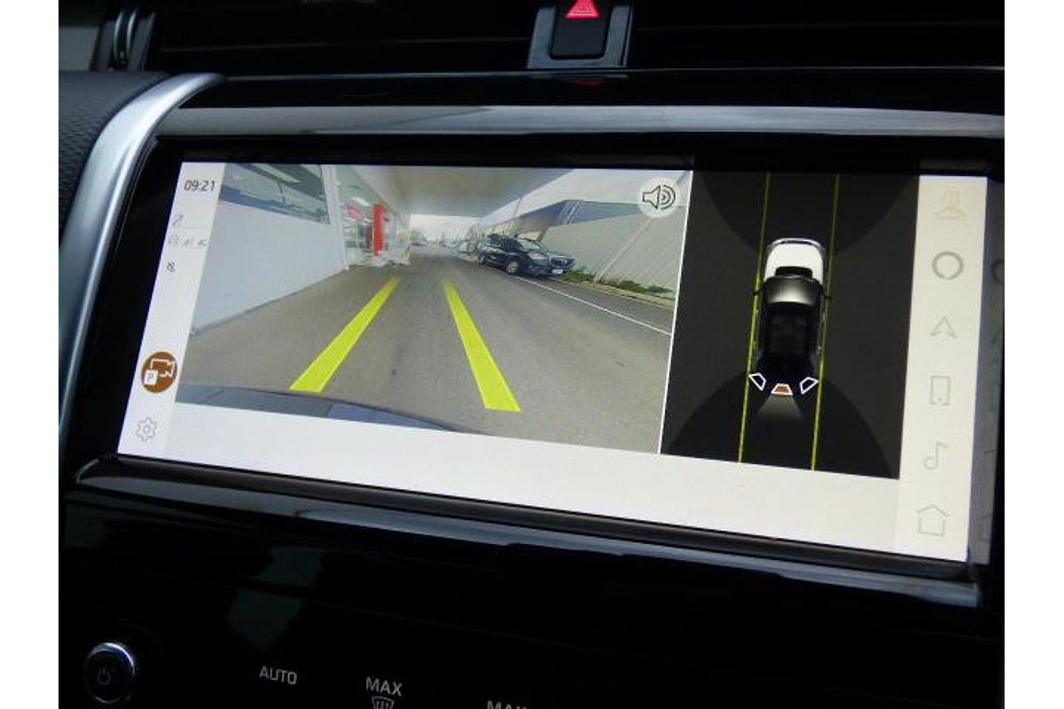 2022 Land Rover Discovery Sport P250 R-Dynamic SE L550