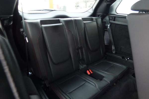2022 Land Rover Discovery Sport P250 R-Dynamic SE L550