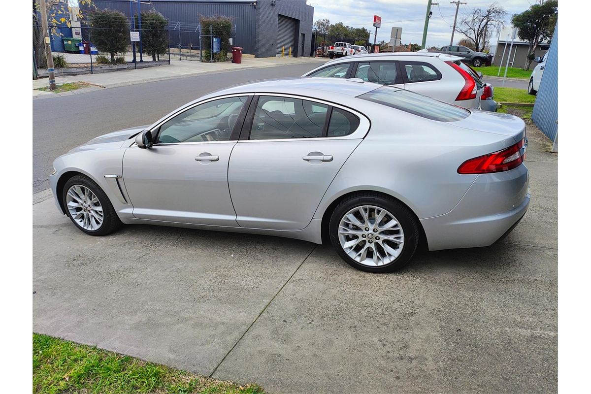 2012 Jaguar XF Luxury X250