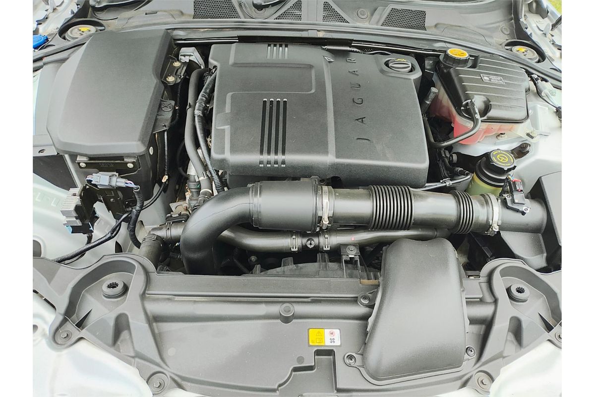 2012 Jaguar XF Luxury X250