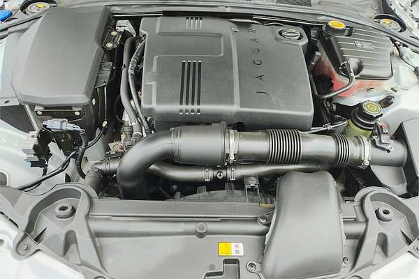 2012 Jaguar XF Luxury X250