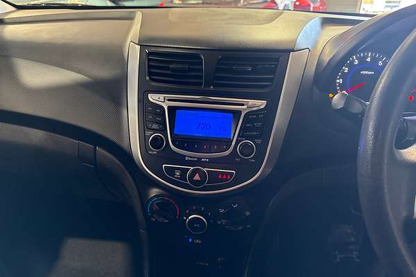 2012 Hyundai Accent Active RB