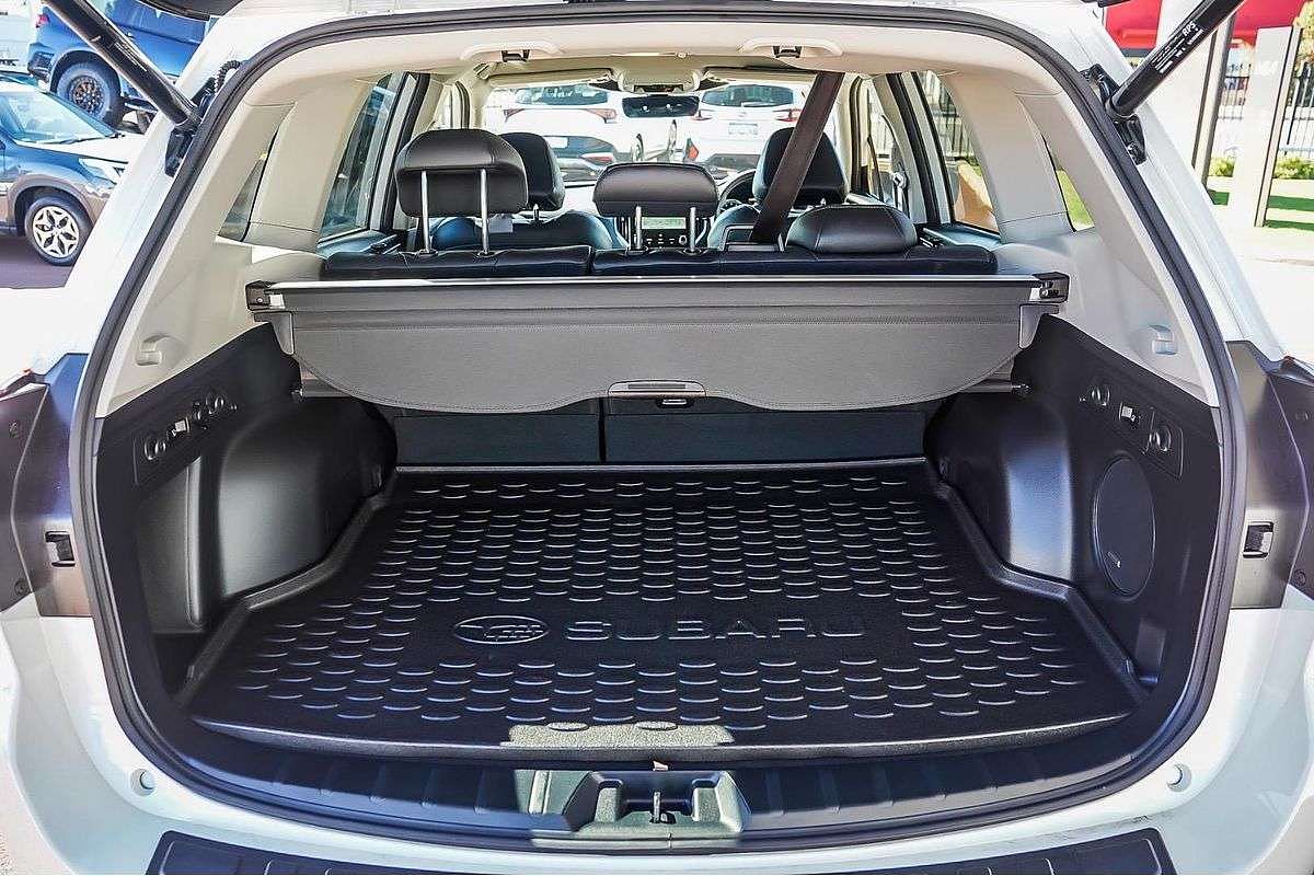 2024 Subaru Forester 2.5i-S S5