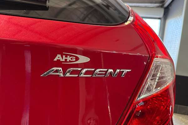 2012 Hyundai Accent Active RB