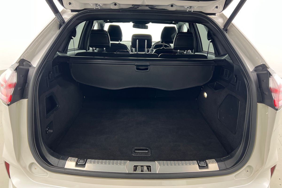 2019 Ford Endura ST-Line CA