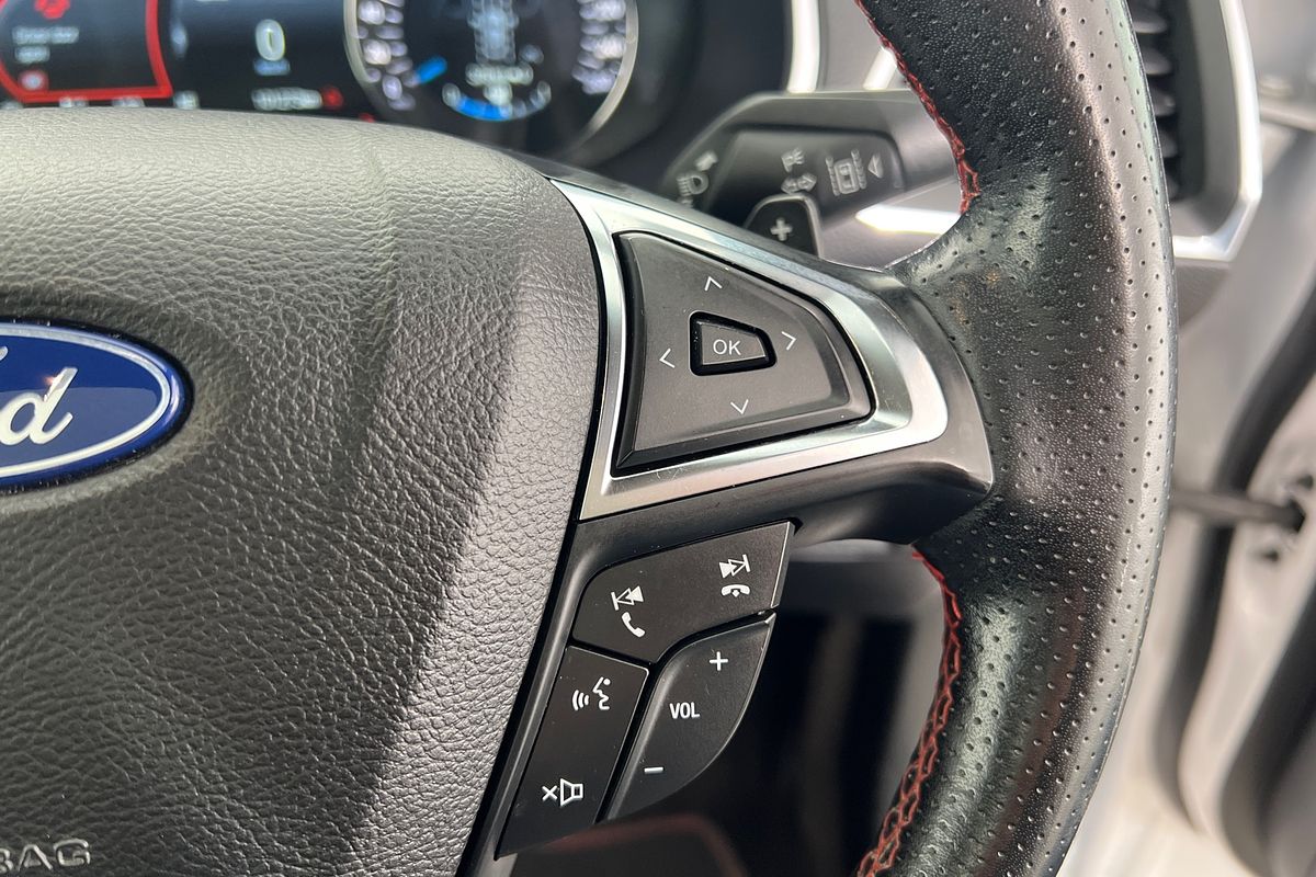 2019 Ford Endura ST-Line CA