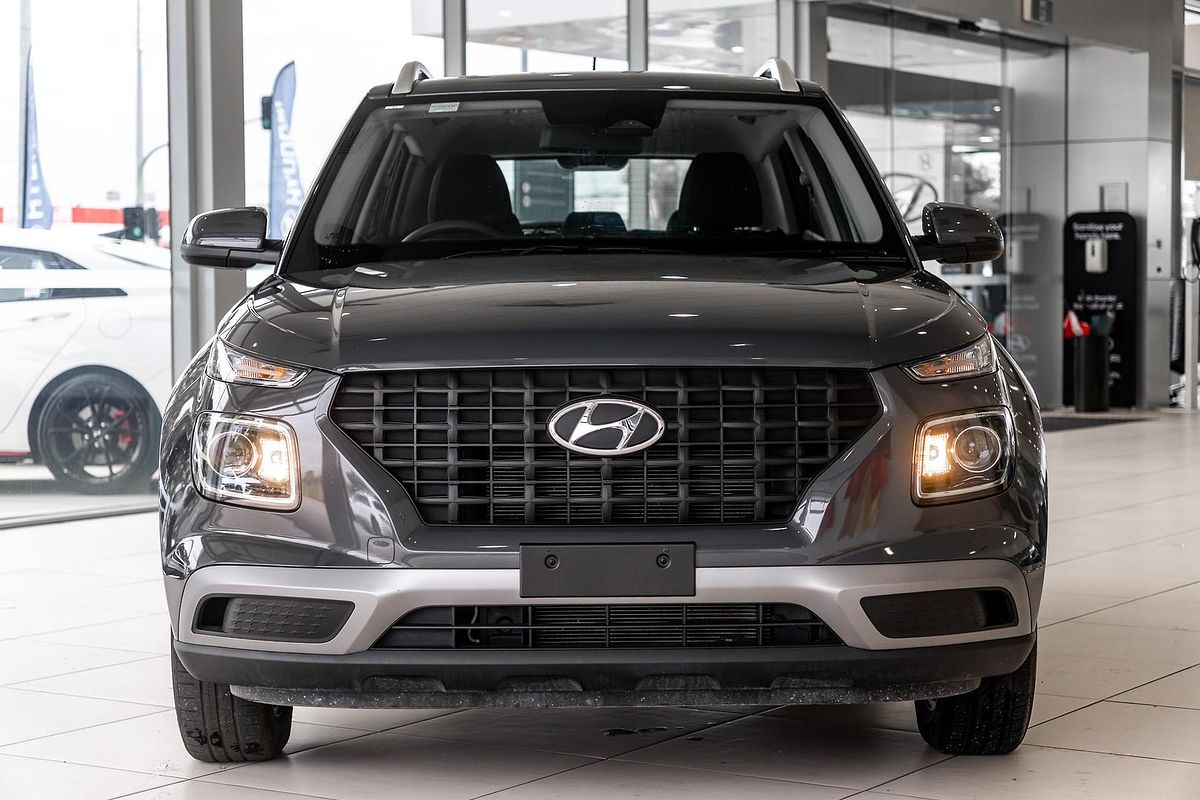 2023 Hyundai Venue Active QX.V5