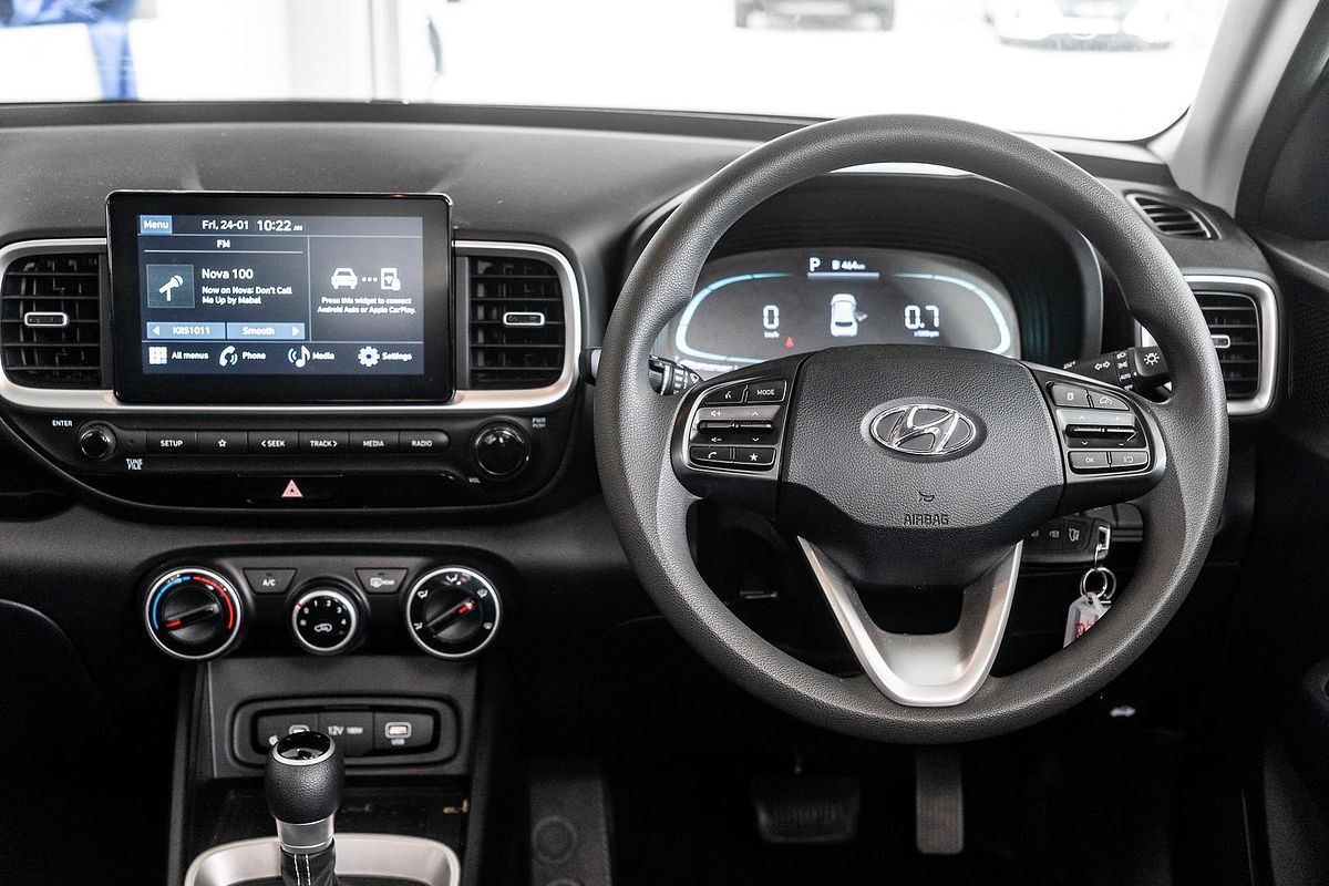 2023 Hyundai Venue Active QX.V5