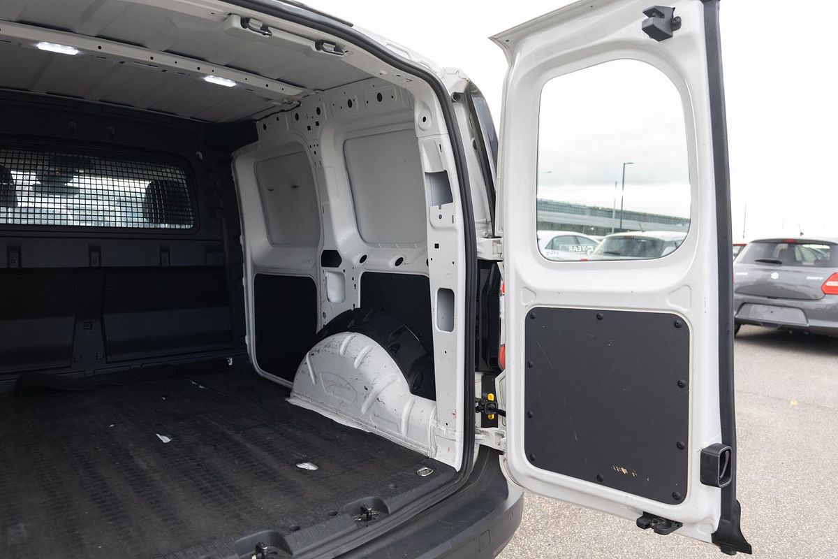 2023 Volkswagen Caddy TSI220 5 SWB