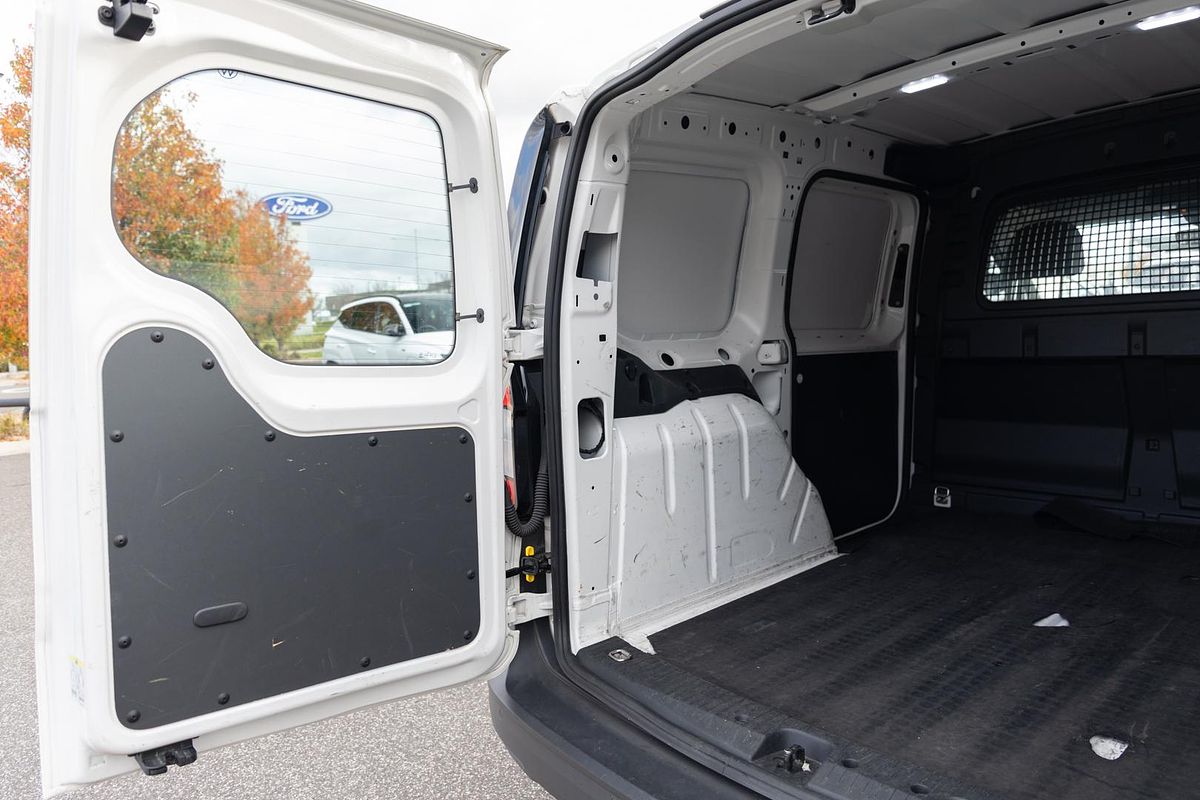 2023 Volkswagen Caddy TSI220 5 SWB
