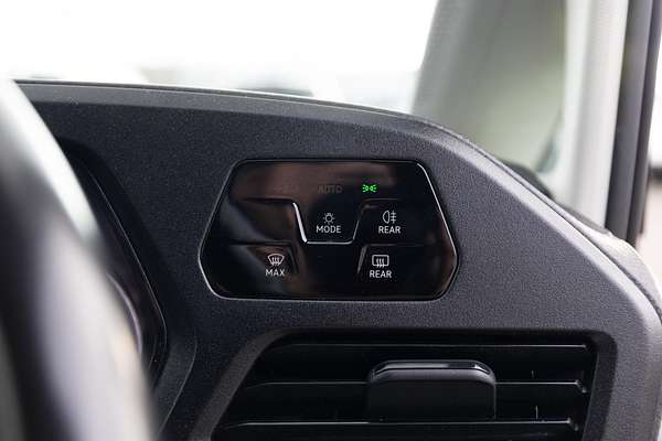 2023 Volkswagen Caddy TSI220 5 SWB