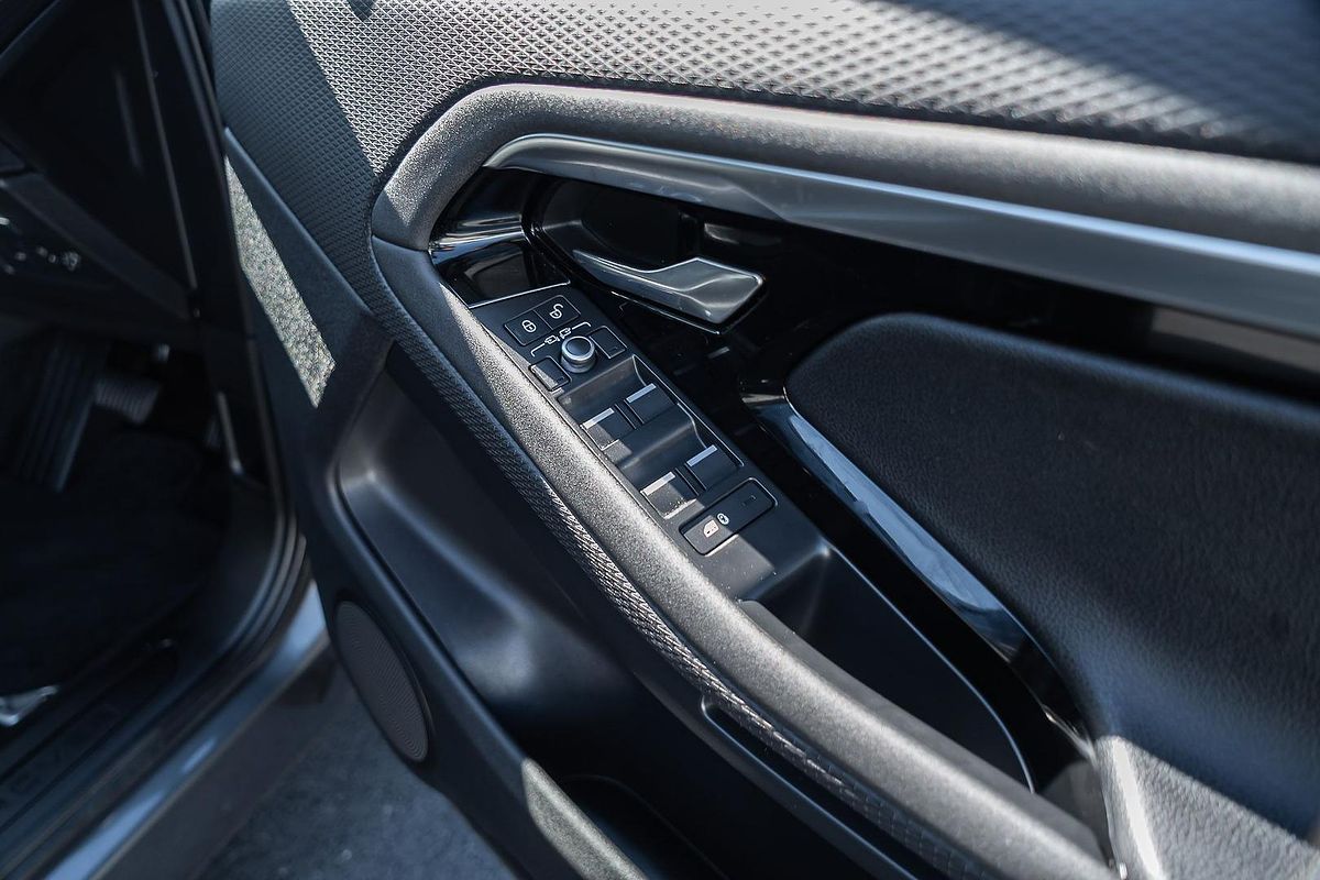 2019 Land Rover Range Rover Evoque P200 S L551