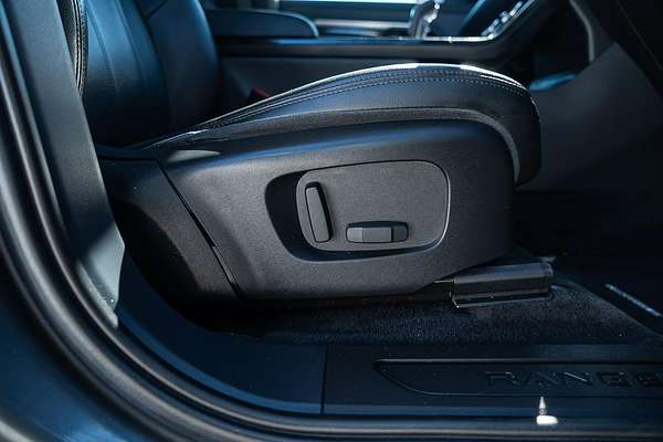 2019 Land Rover Range Rover Evoque P200 S L551