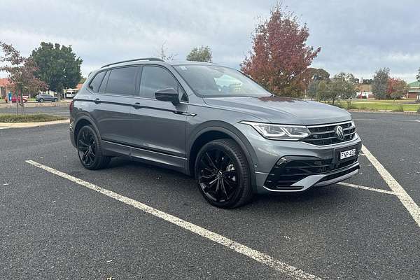 2024 Volkswagen Tiguan Wolfsburg Edition Allspace 5N