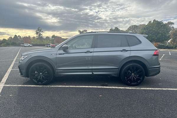 2024 Volkswagen Tiguan Wolfsburg Edition Allspace 5N