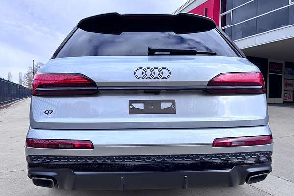 2025 Audi Q7 55 TFSI S line 4M