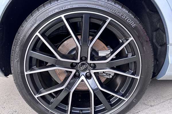 2025 Audi Q7 55 TFSI S line 4M