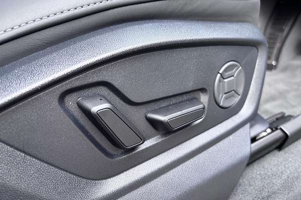2025 Audi Q7 55 TFSI S line 4M