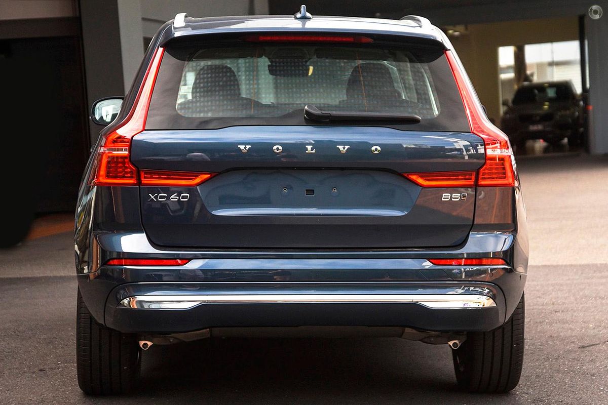 2024 Volvo XC60 Ultra B5 Bright