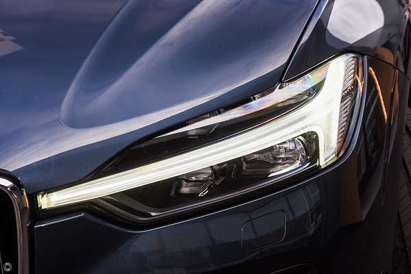 2024 Volvo XC60 Ultra B5 Bright