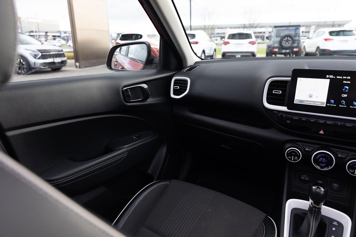 2019 Hyundai Venue Launch Edition QX