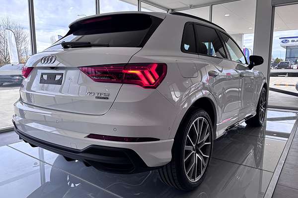 2025 Audi Q3 40 TFSI S line F3