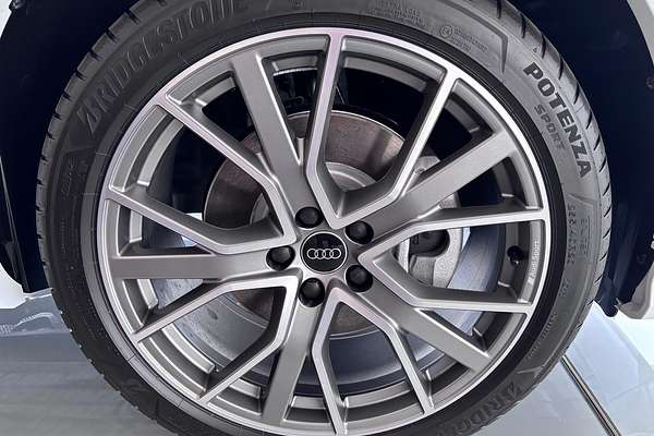 2025 Audi Q3 40 TFSI S line F3