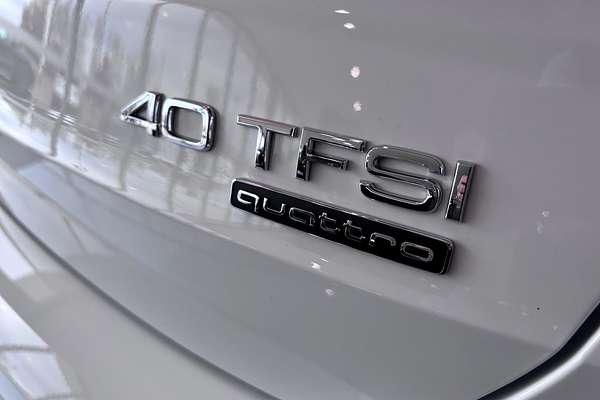2025 Audi Q3 40 TFSI S line F3