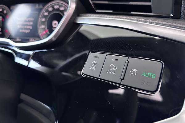 2025 Audi Q3 40 TFSI S line F3