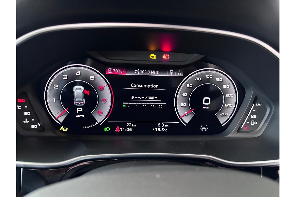 2025 Audi Q3 40 TFSI S line F3