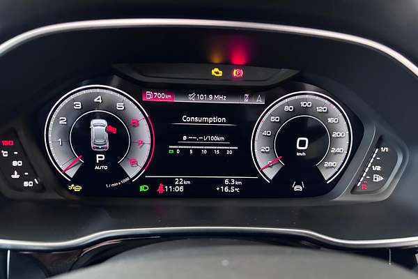 2025 Audi Q3 40 TFSI S line F3