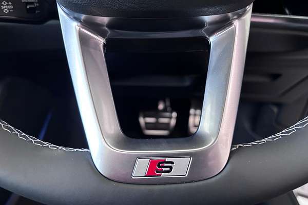 2025 Audi Q3 40 TFSI S line F3