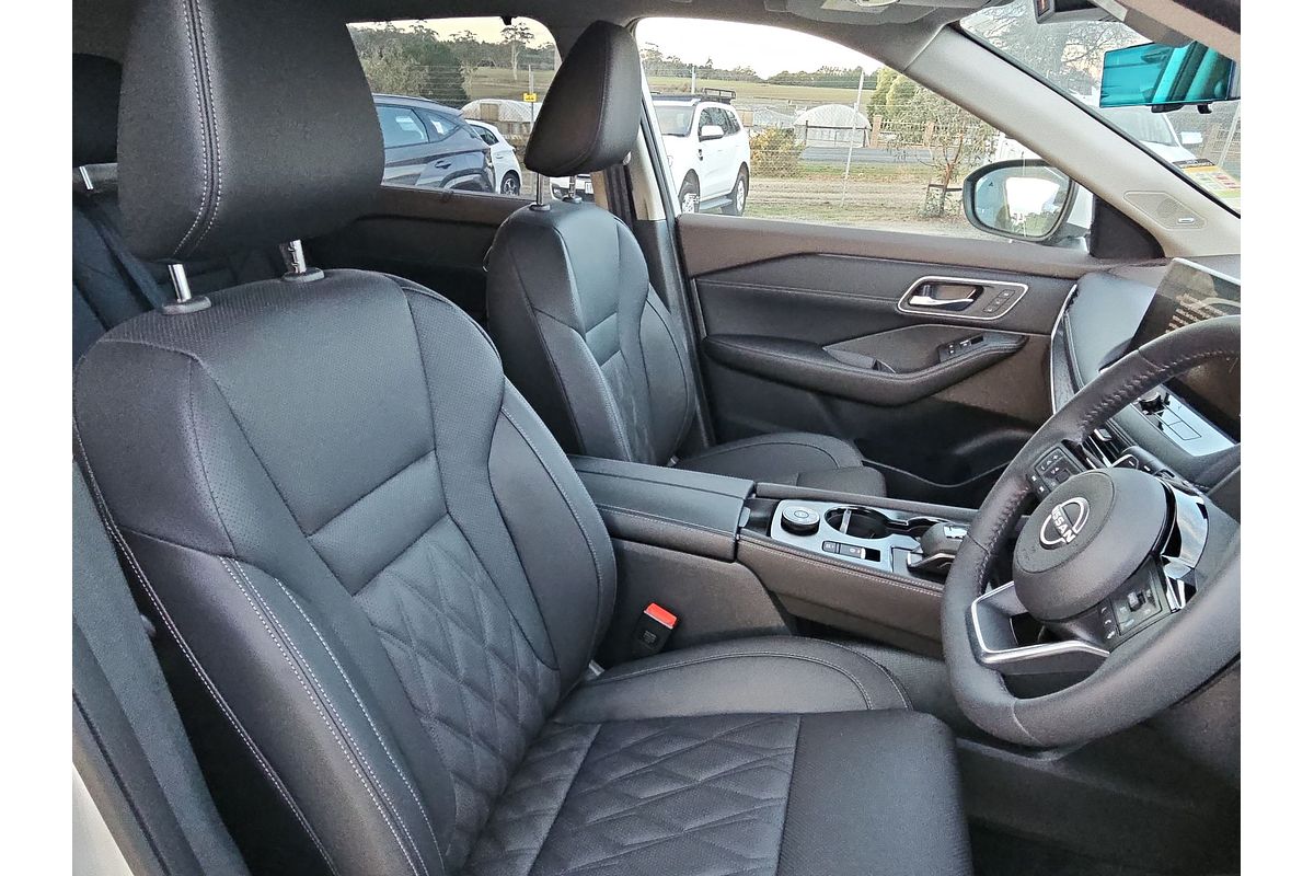 2024 Nissan X-TRAIL Ti-L T33
