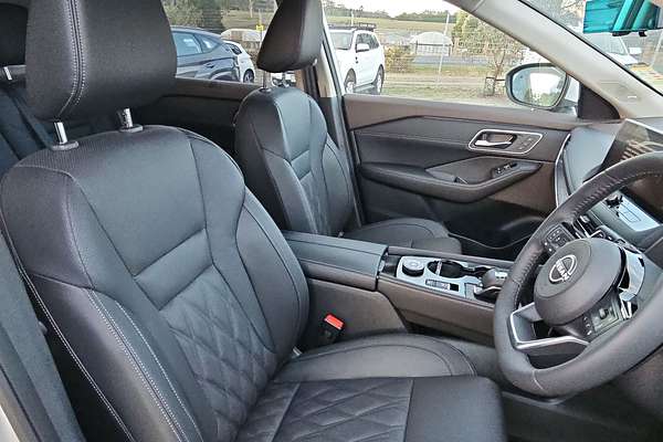 2024 Nissan X-TRAIL Ti-L T33