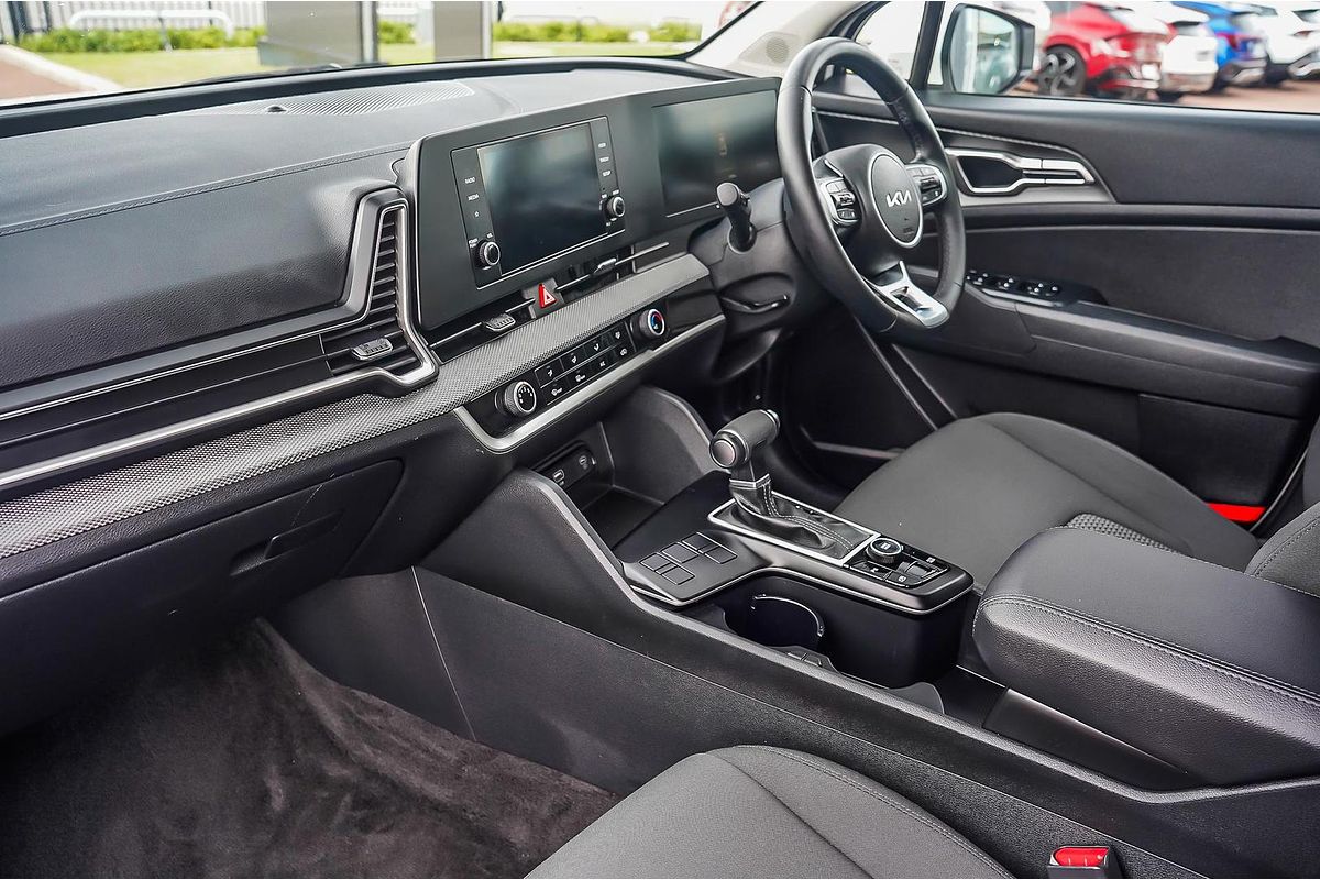 2024 Kia Sportage S NQ5