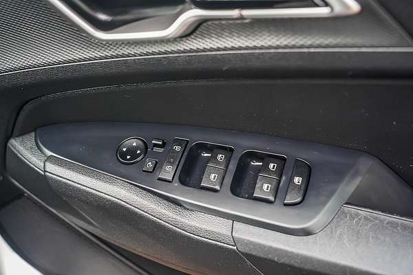 2024 Kia Sportage S NQ5