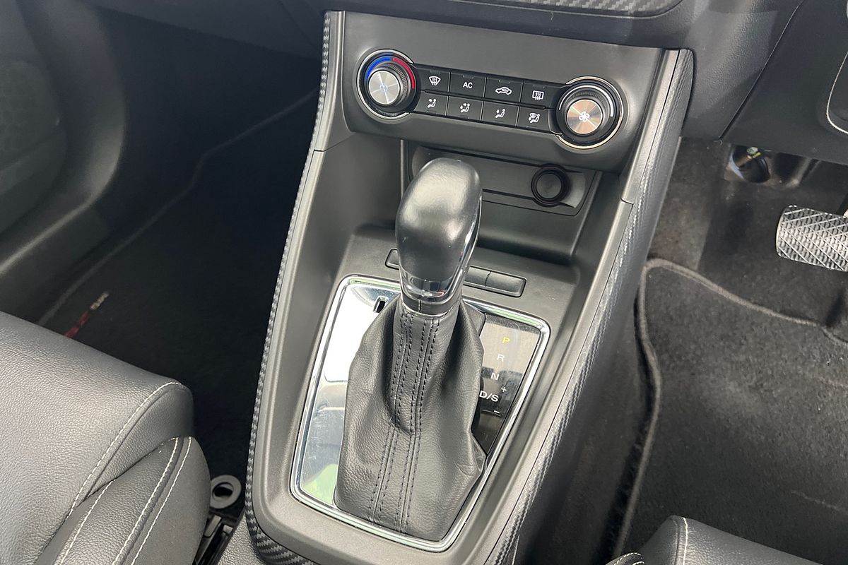 2019 MG ZS Essence AZS1