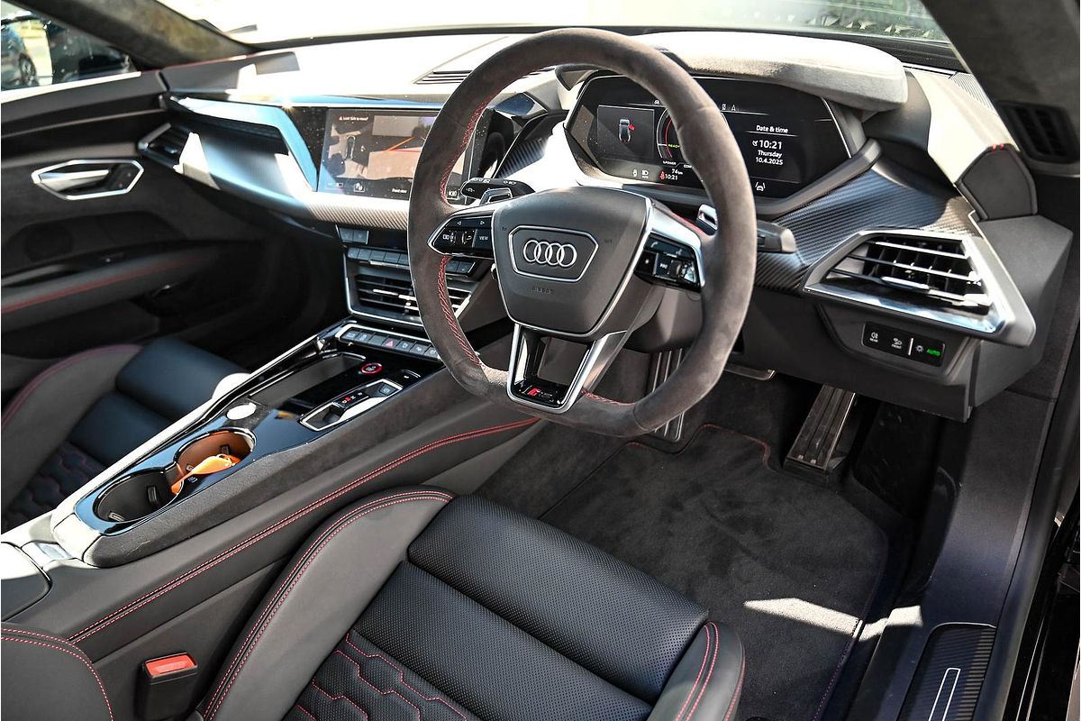 2023 Audi RS e-tron GT F83