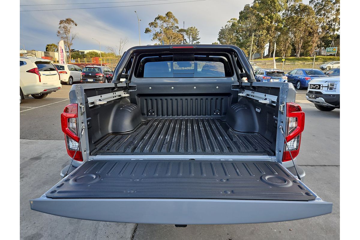 2025 Nissan Navara PRO-4X D23 4X4