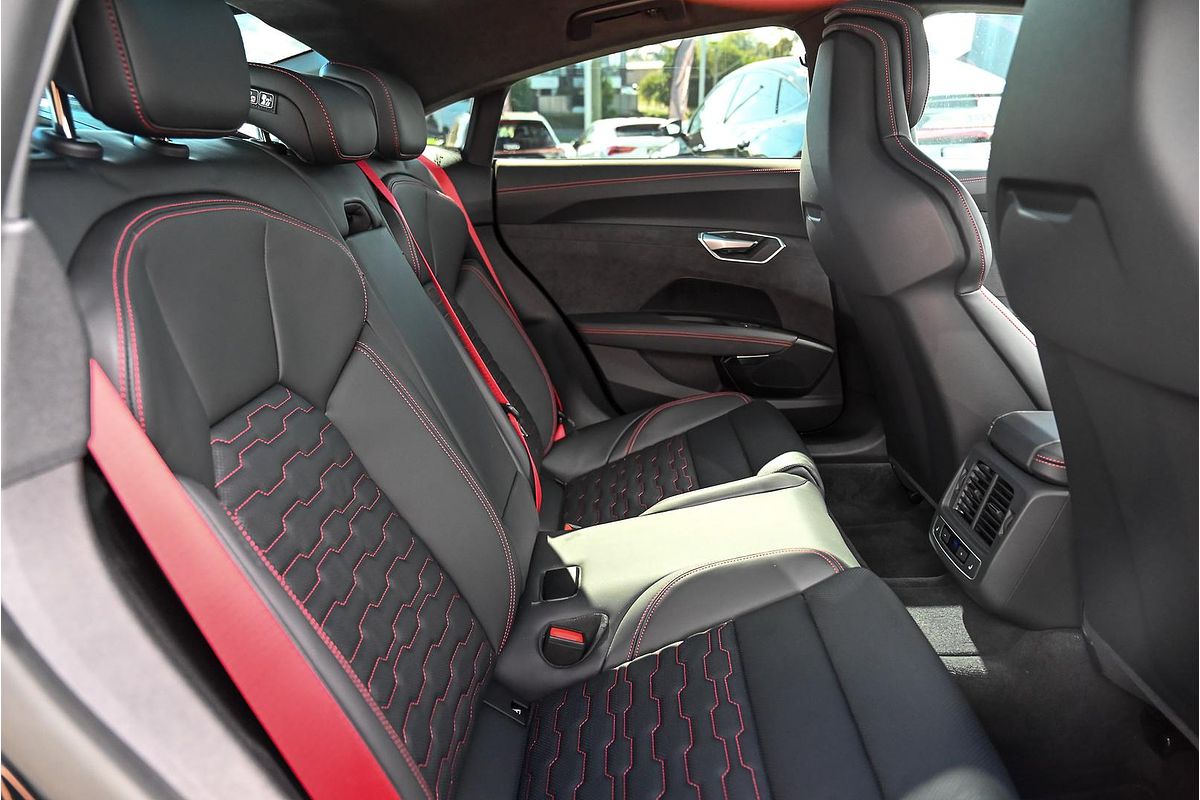 2023 Audi RS e-tron GT F83