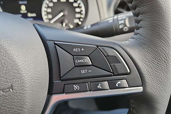 2025 Nissan Navara PRO-4X D23 4X4