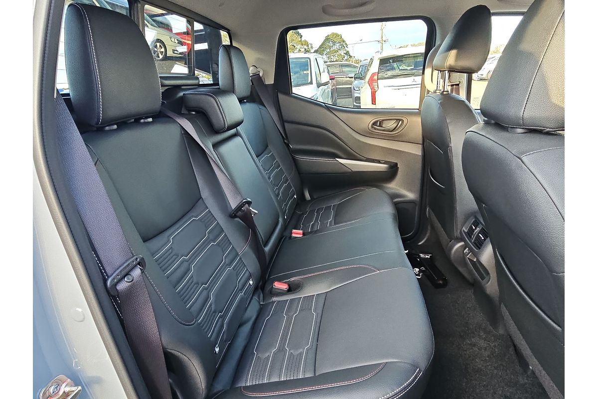 2025 Nissan Navara PRO-4X D23 4X4