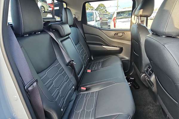 2025 Nissan Navara PRO-4X D23 4X4